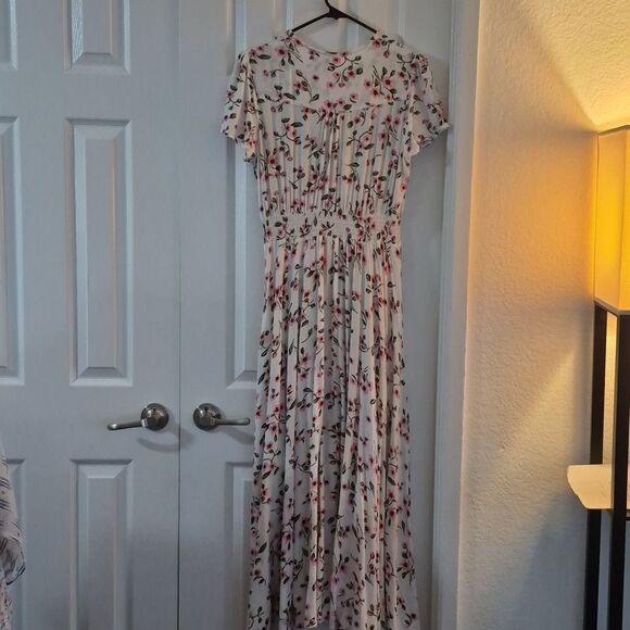 💲1️⃣0️⃣ Bundled ✔️ Farm Button Front Slit White Pink Flowers Maxi Dress Lg - Picture 6 of 6